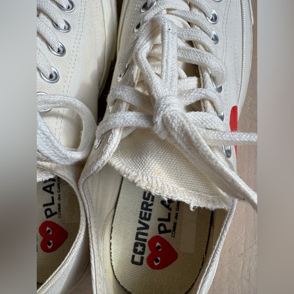 Comme des Garçons Play x Converse Men's Chuck 70 Low - Picture 8 of 12
